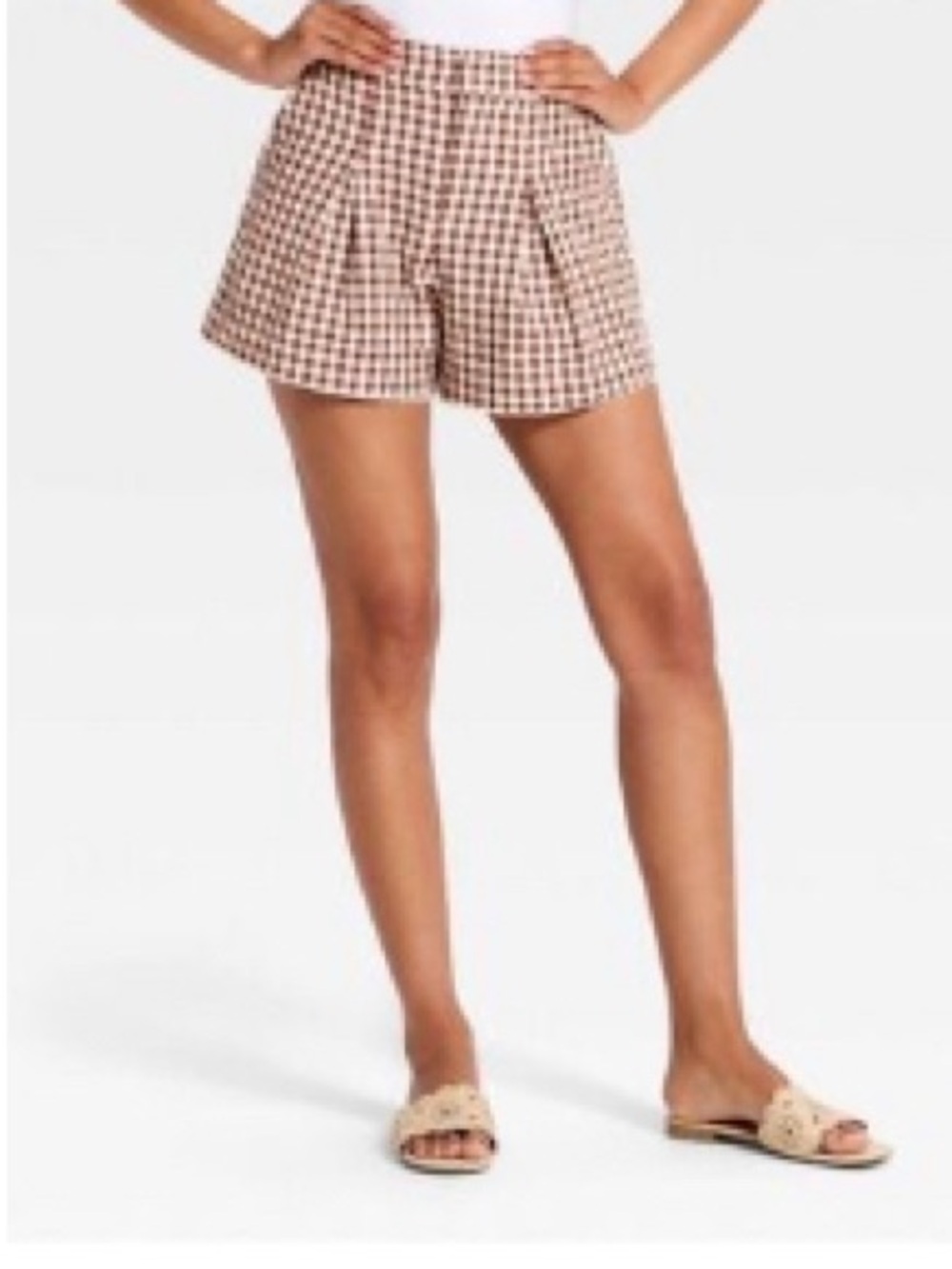 A new day brown gingham mid-rise shorts size Large